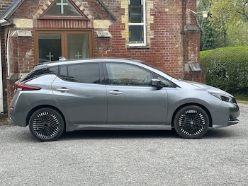 Used Nissan Leaf 2022 for sale - 78325614: Photo