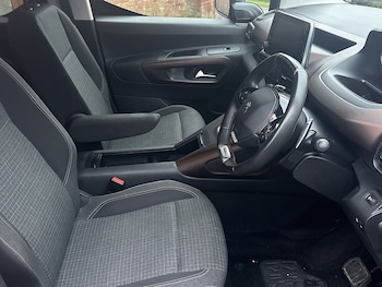 Used Peugeot Rifter 2020 for sale - 77159047: Photo