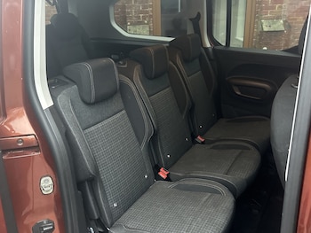 Used Peugeot Rifter 2020 for sale - 77159047: Photo