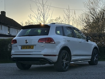Used Volkswagen Touareg 2016 for sale - 77930448: Photo