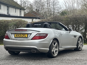 Used Mercedes-Benz SLK 2013 for sale - 77543649: Photo
