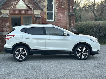 Used Nissan Qashqai 2016 for sale - 76628616: Photo