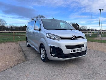 Used Citroen Space Tourer 2019 for sale - 77210019: Photo