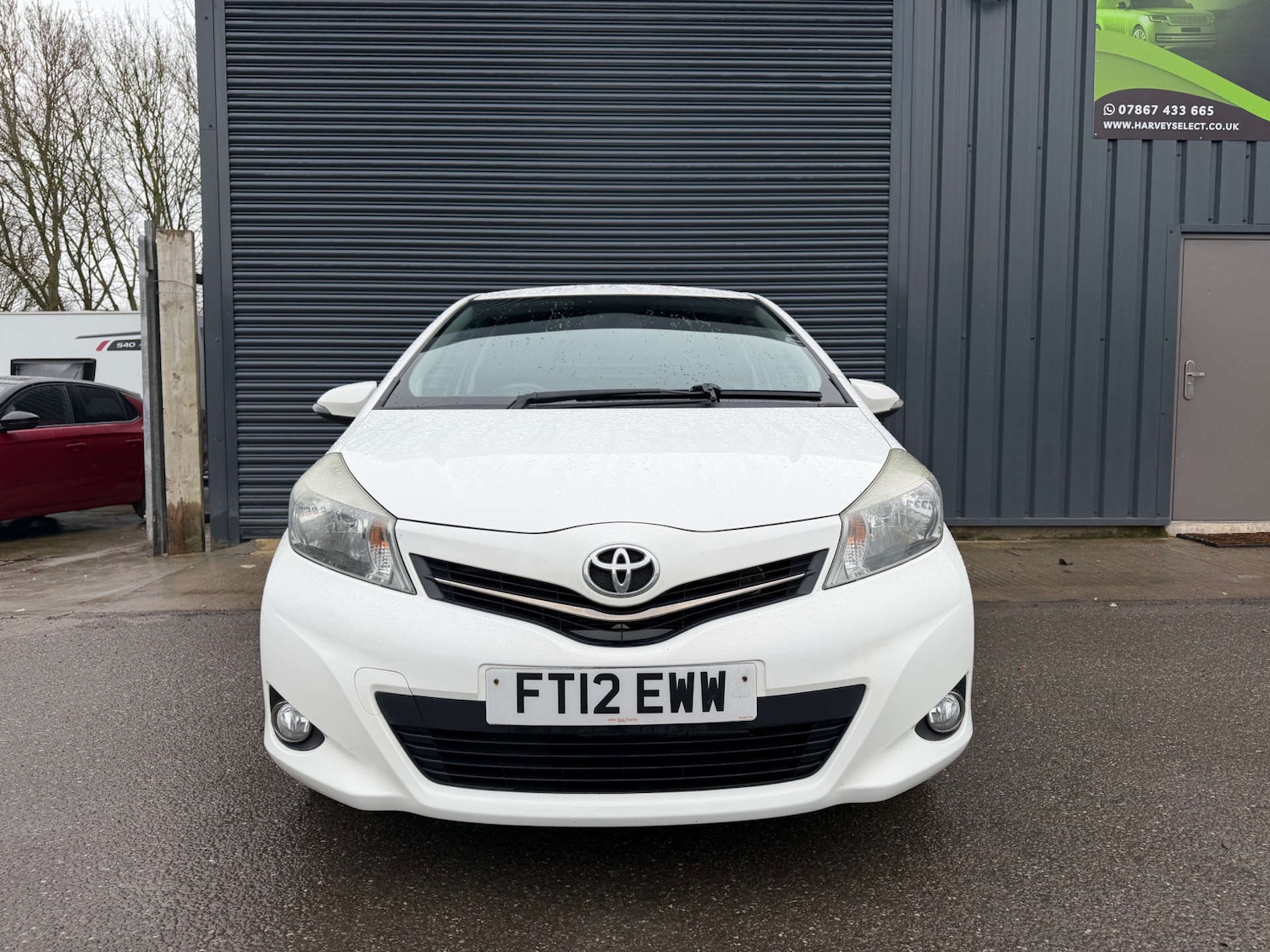 Used Toyota Yaris 2012 for sale - 77394884: Photo 2