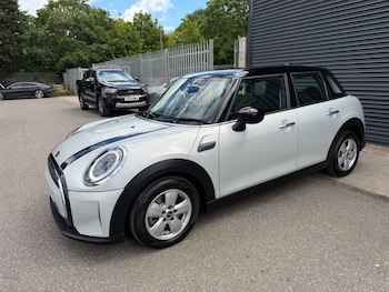 Used MINI Hatch 2022 for sale - 78885292: Photo