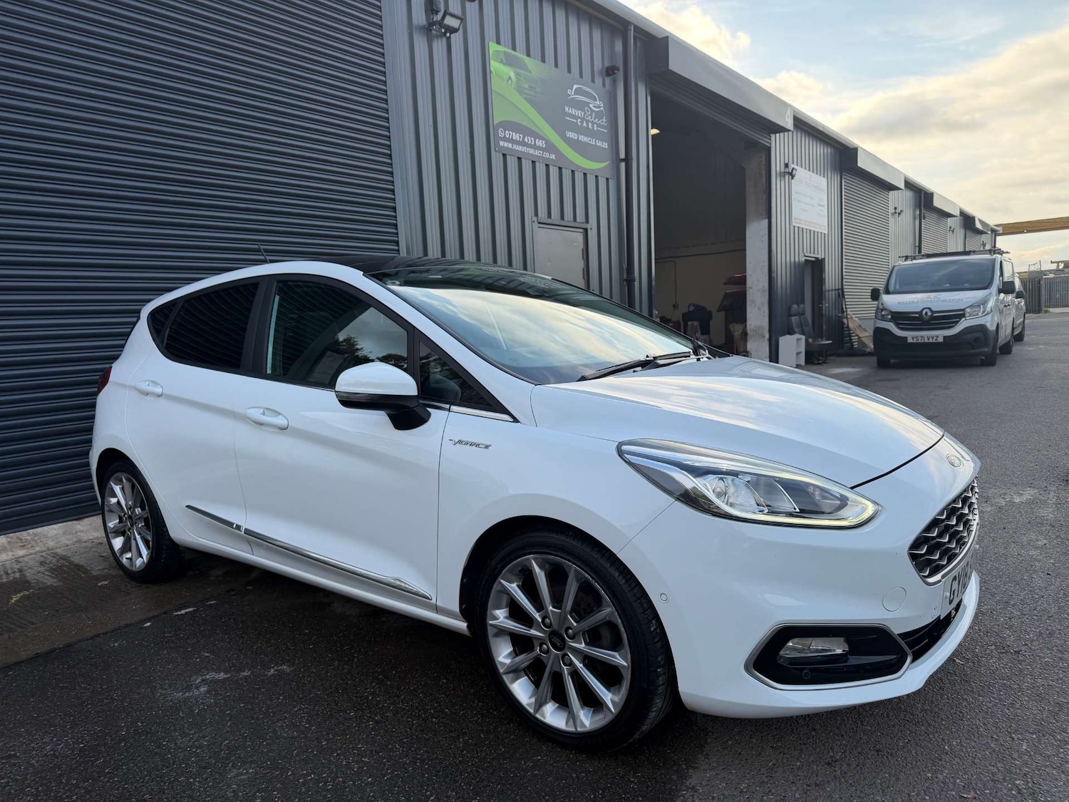 Used Ford Fiesta 2018 for sale - 77245110: Photo 2