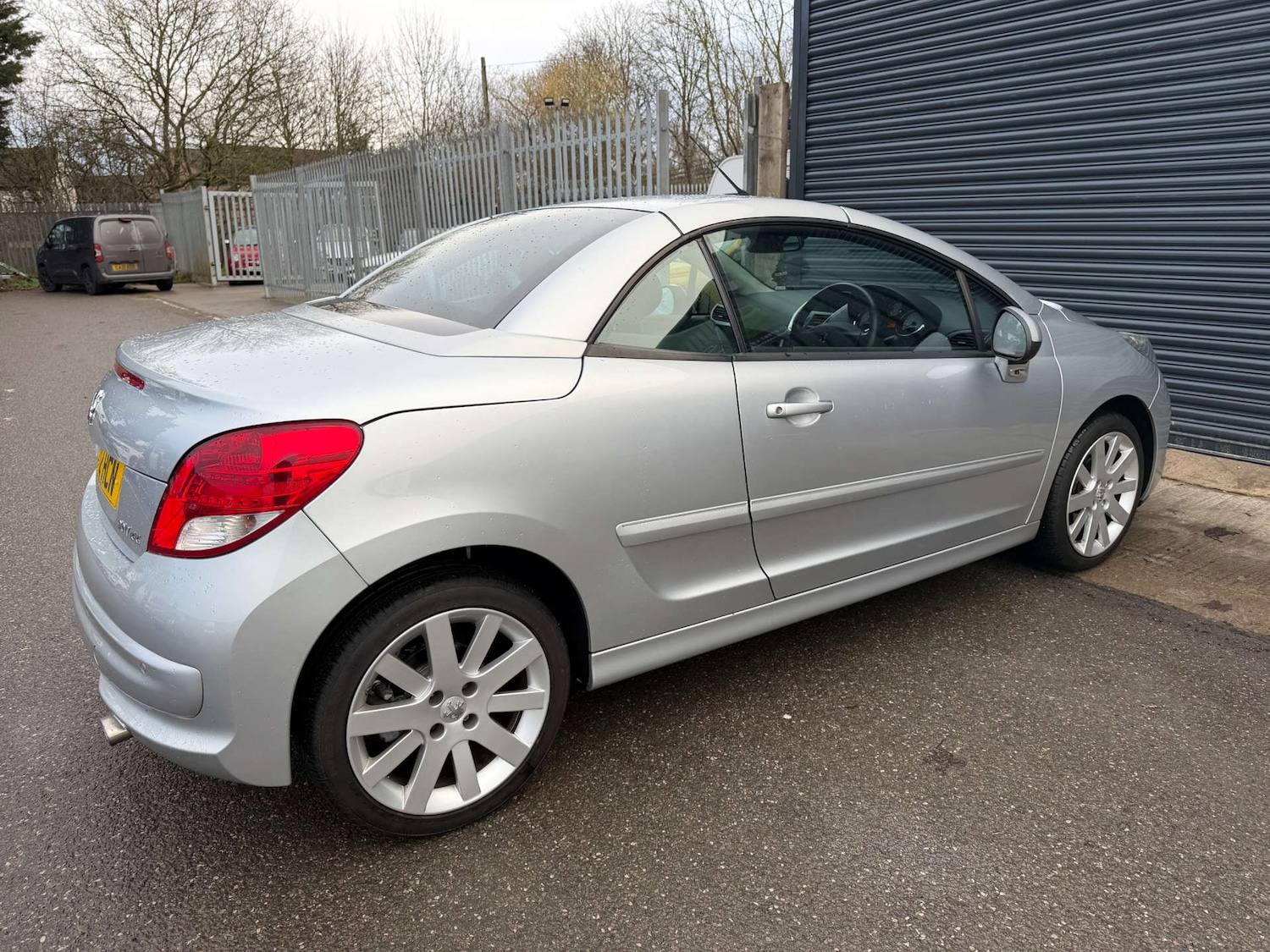 Used Peugeot 207 2012 for sale - 77115867: Photo 20