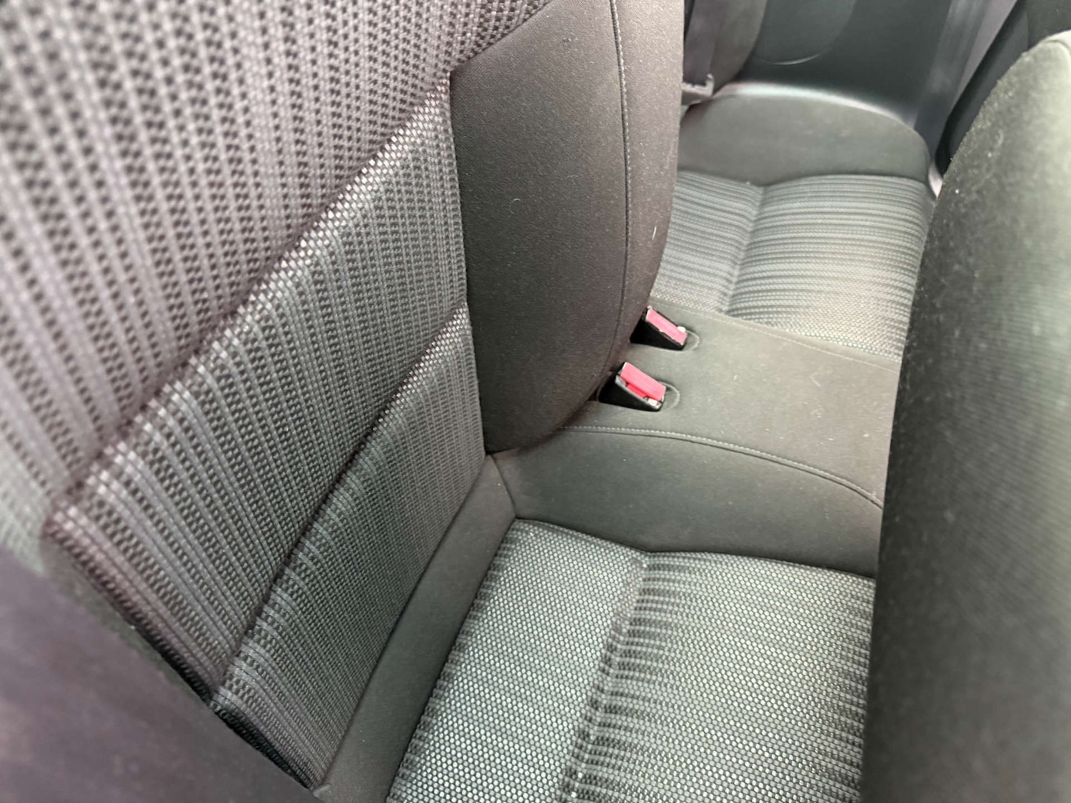 Used Peugeot 207 2012 for sale - 77115867: Photo 8