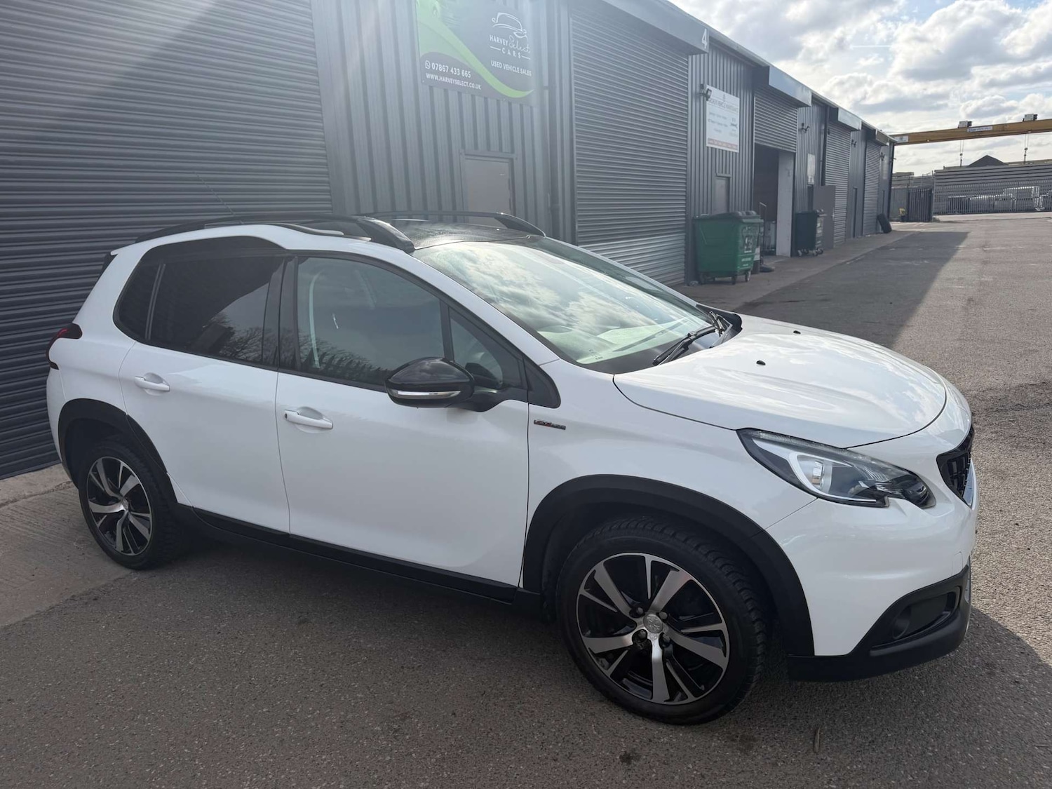Used Peugeot 2008 2018 for sale - 78201078: Photo 2