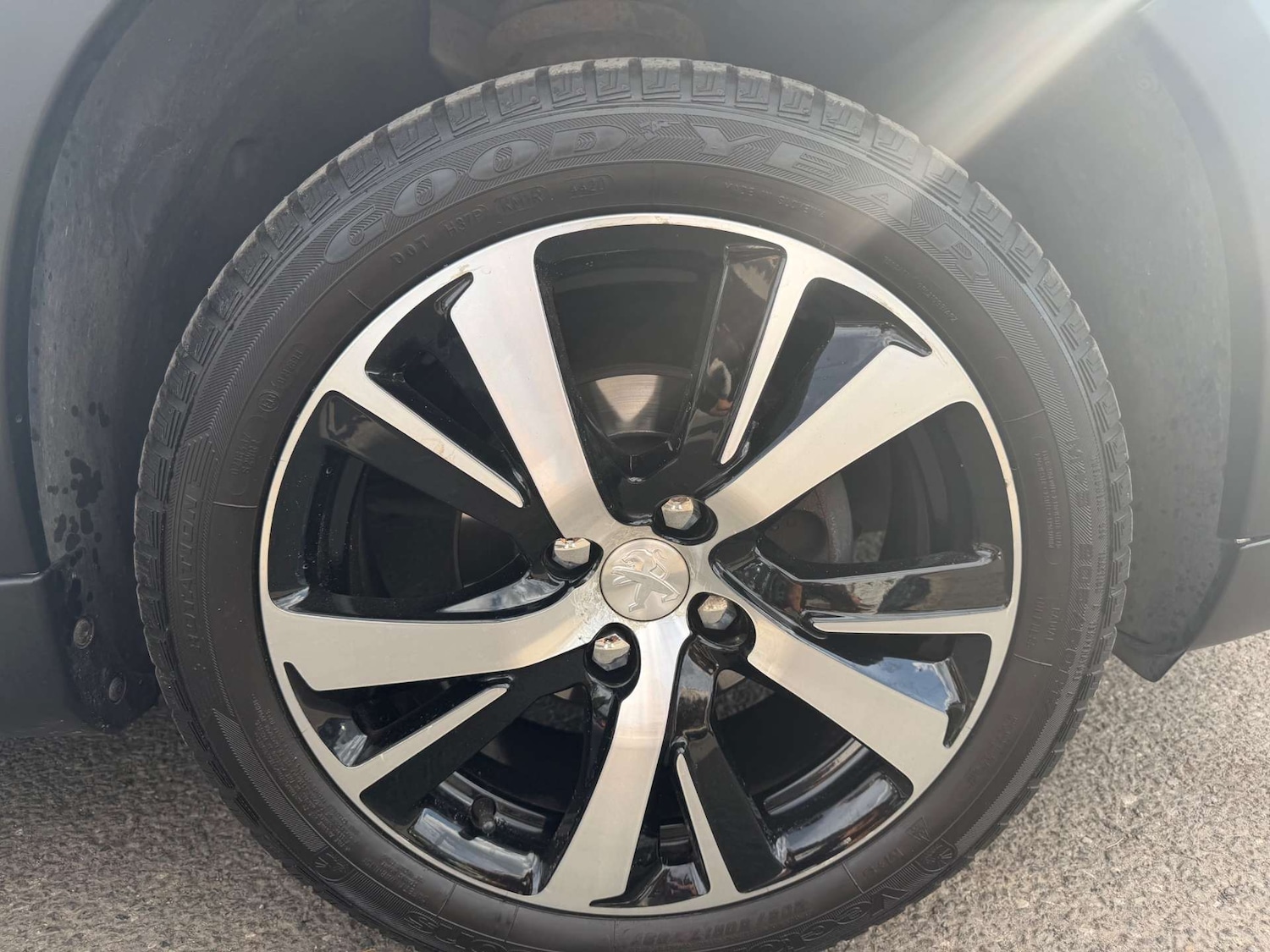 Used Peugeot 2008 2018 for sale - 78201078: Photo 21