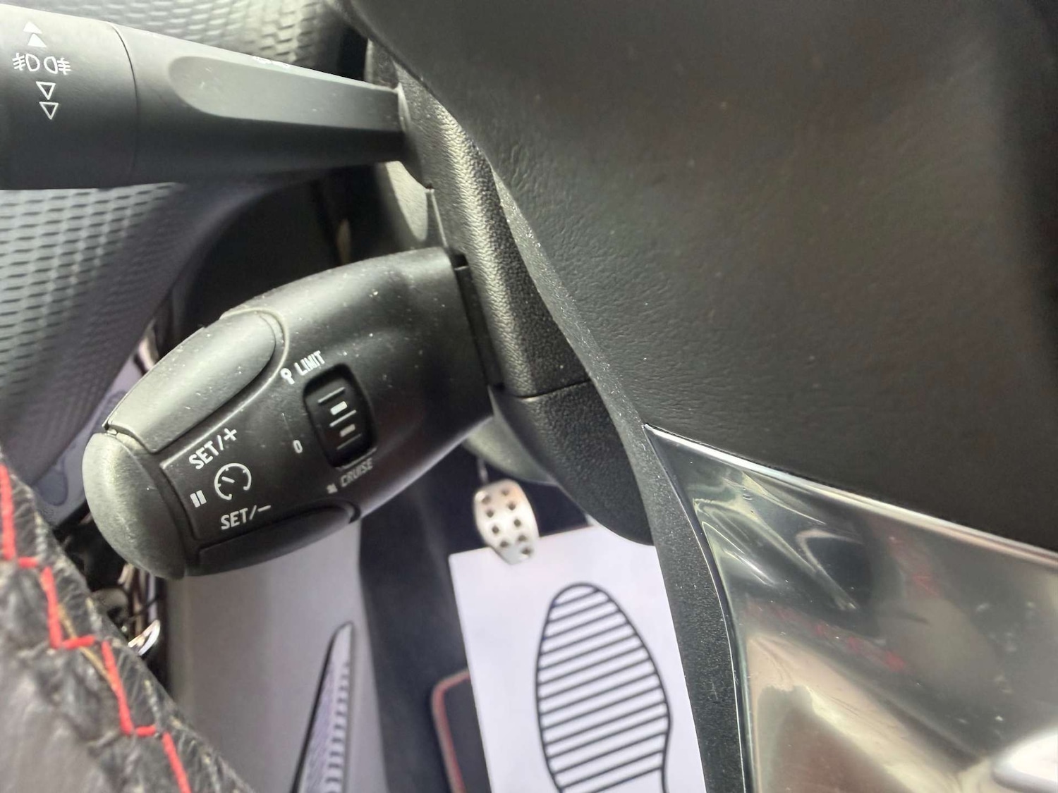 Used Peugeot 2008 2018 for sale - 78201078: Photo 7