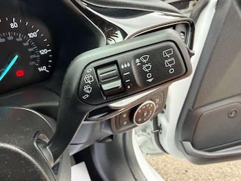 Used Ford Fiesta 2018 for sale - 78243284: Photo