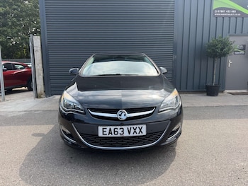 Used Vauxhall Astra 2013 for sale - 79276709: Photo
