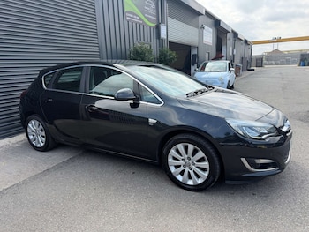 Used Vauxhall Astra 2013 for sale - 79276709: Photo
