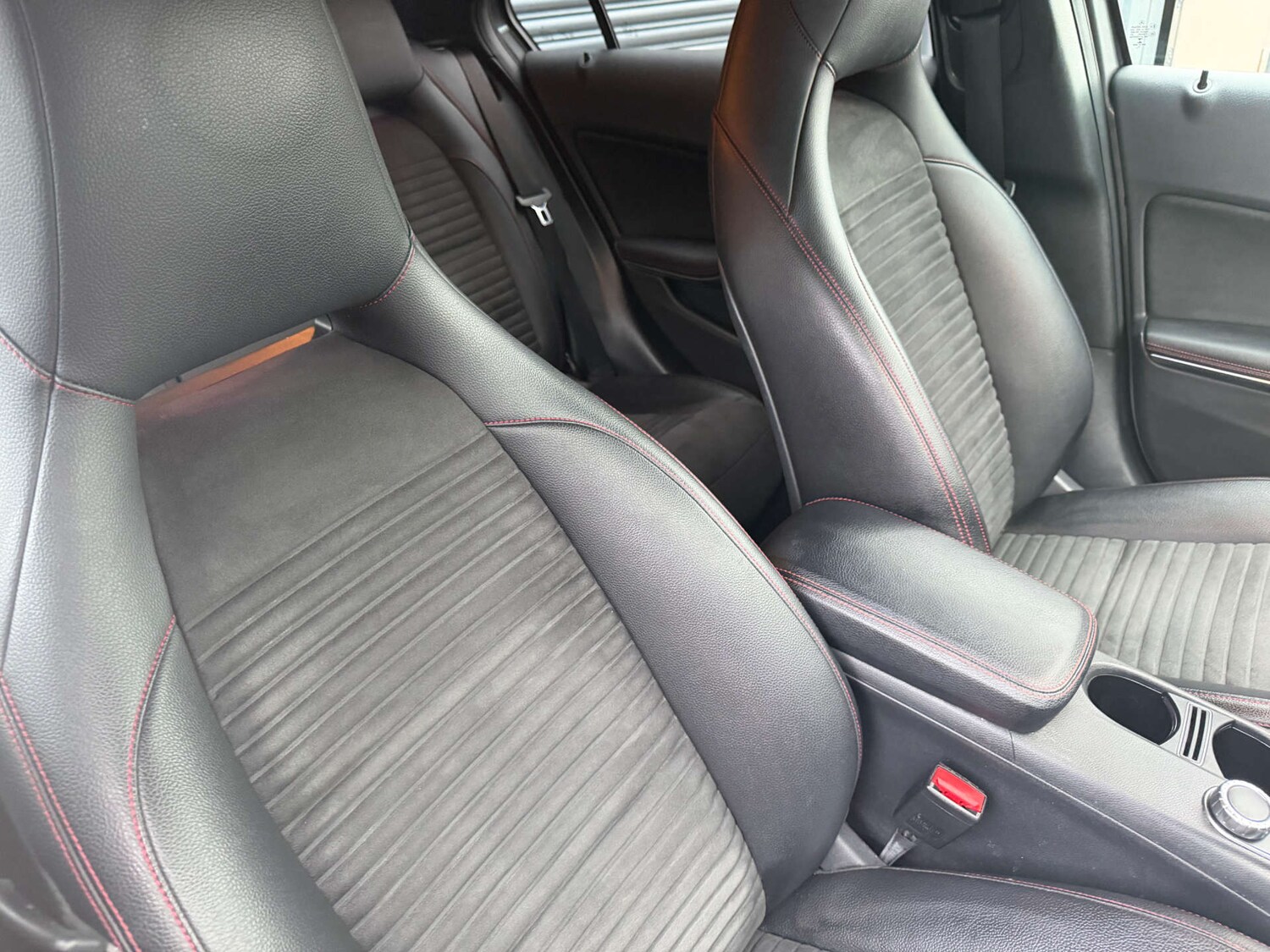 Used Mercedes-Benz A-Class 2016 for sale - 77536235: Photo 9