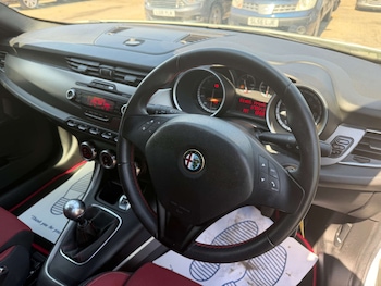 Used Alfa Romeo Giulietta 2014 for sale - 78392524: Photo