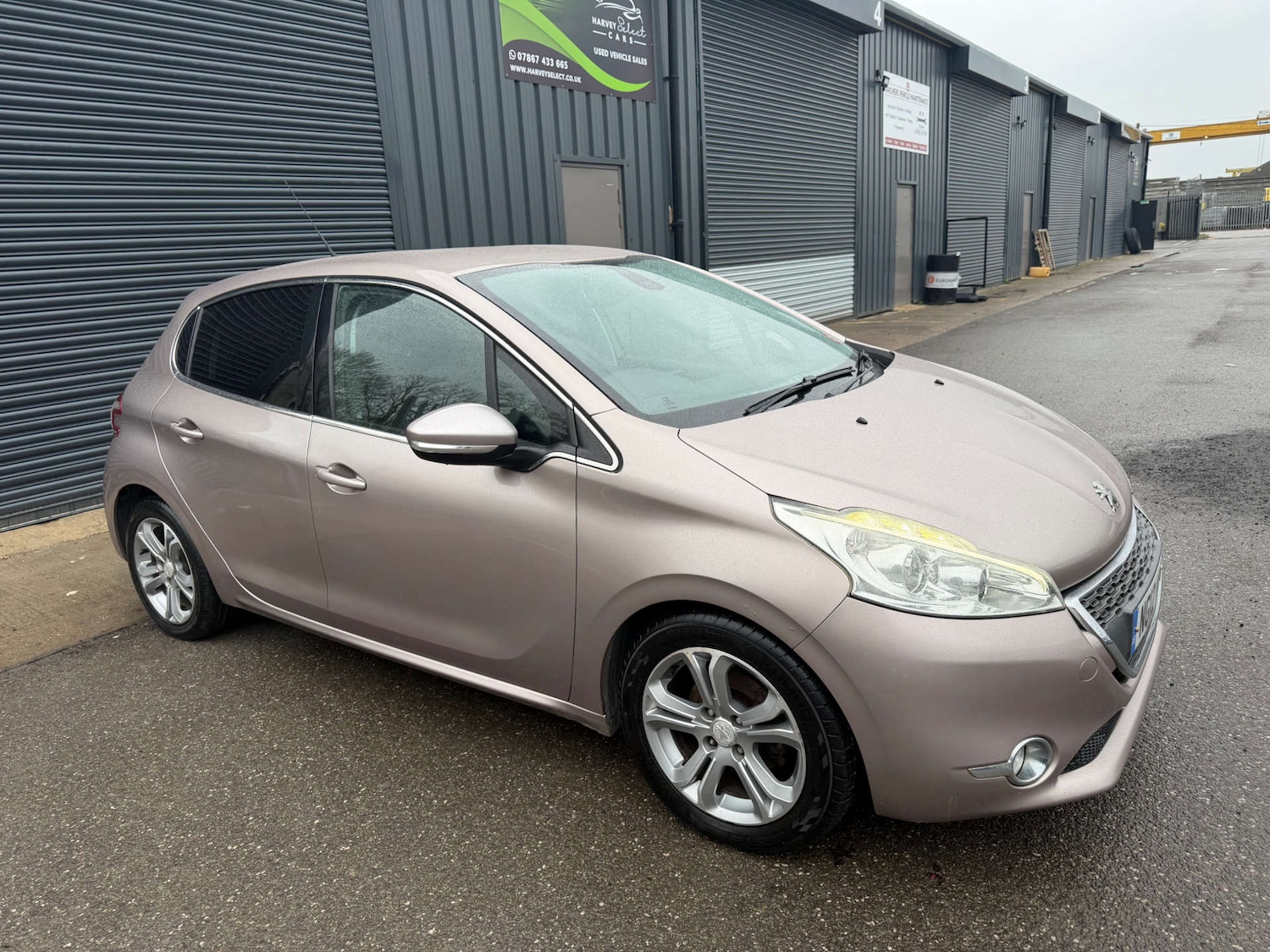 Used Peugeot 208 2012 for sale - 77299333: Photo 14