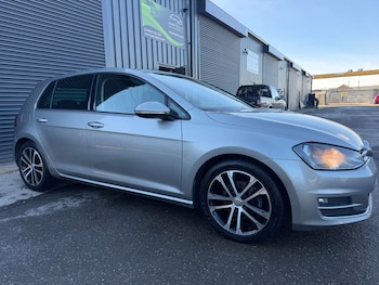 Used Volkswagen Golf 2016 for sale - 77556739: Photo