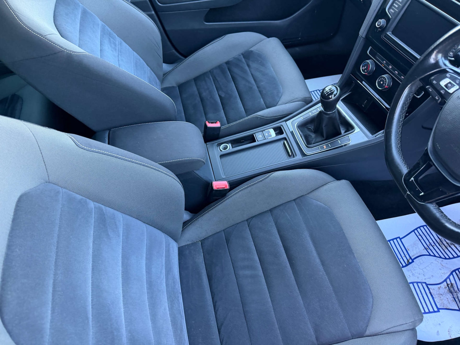 Used Volkswagen Golf 2016 for sale - 77556739: Photo 8