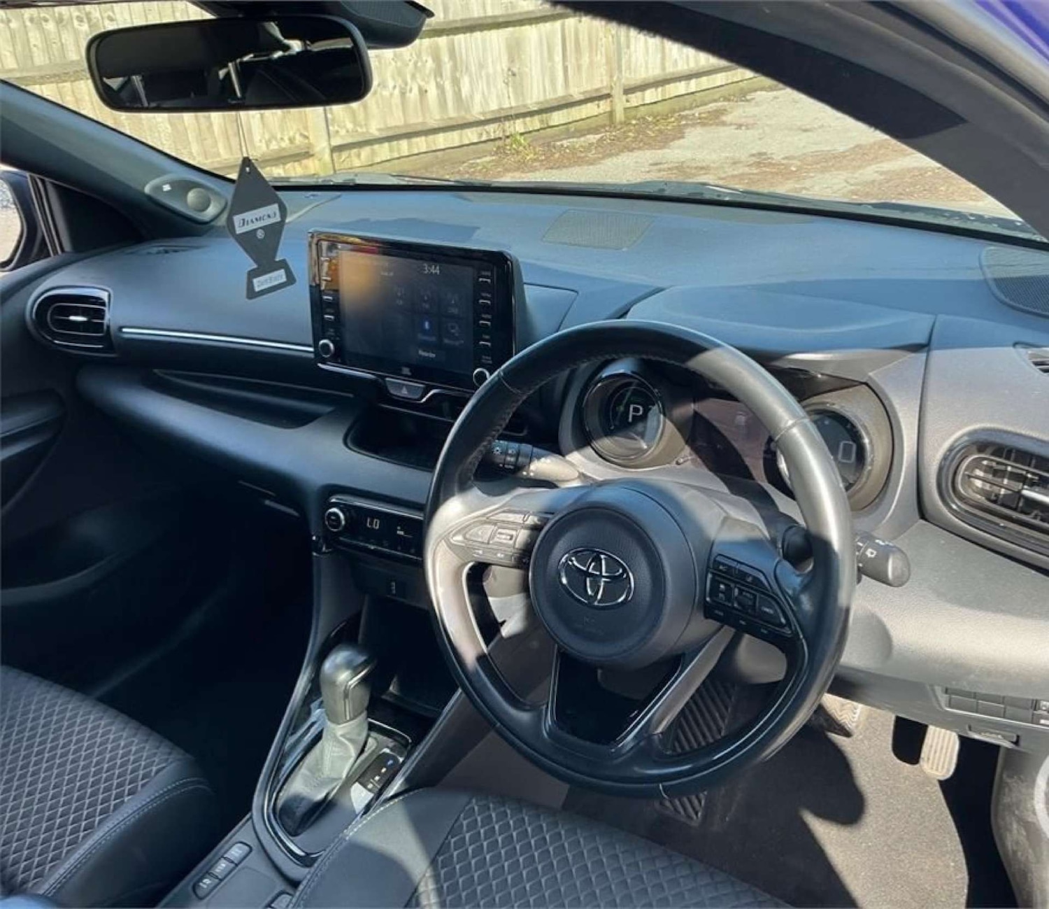 Used Toyota Yaris 2021 for sale - 78133404: Photo 6