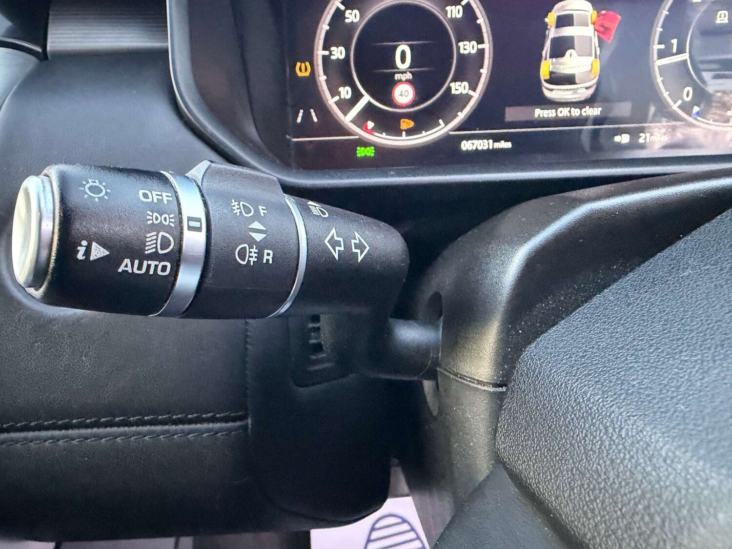 Used Land Rover Discovery 2018 for sale - 76642989: Photo 14