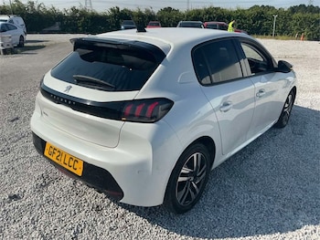 Used Peugeot 208 2021 for sale - 79276710: Photo