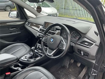 Used BMW 2 Series 2015 for sale - 79058476: Photo