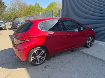 Used Peugeot 208 2016 for sale - 78243289: Photo