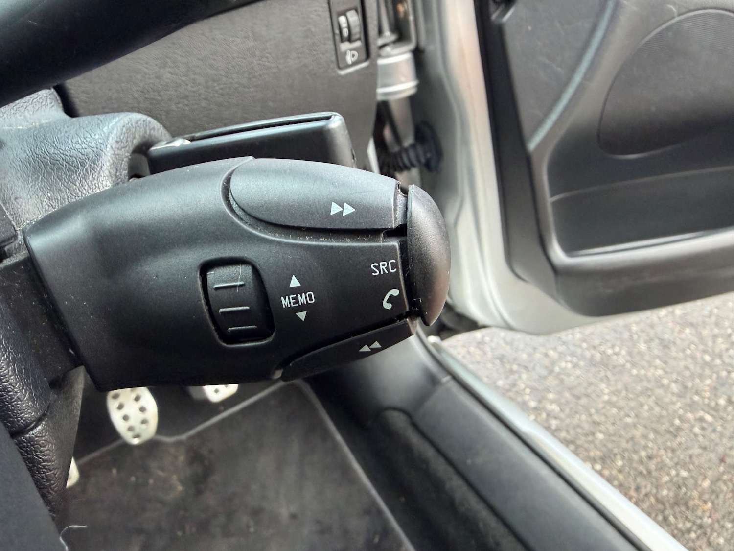 Used Peugeot 207 2012 for sale - 77022349: Photo 14