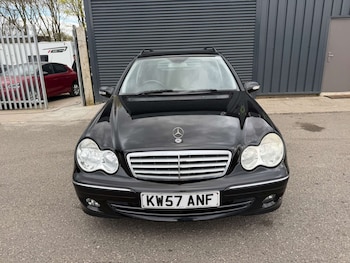 Used Mercedes-Benz C Class 2008 for sale - 77980236: Photo