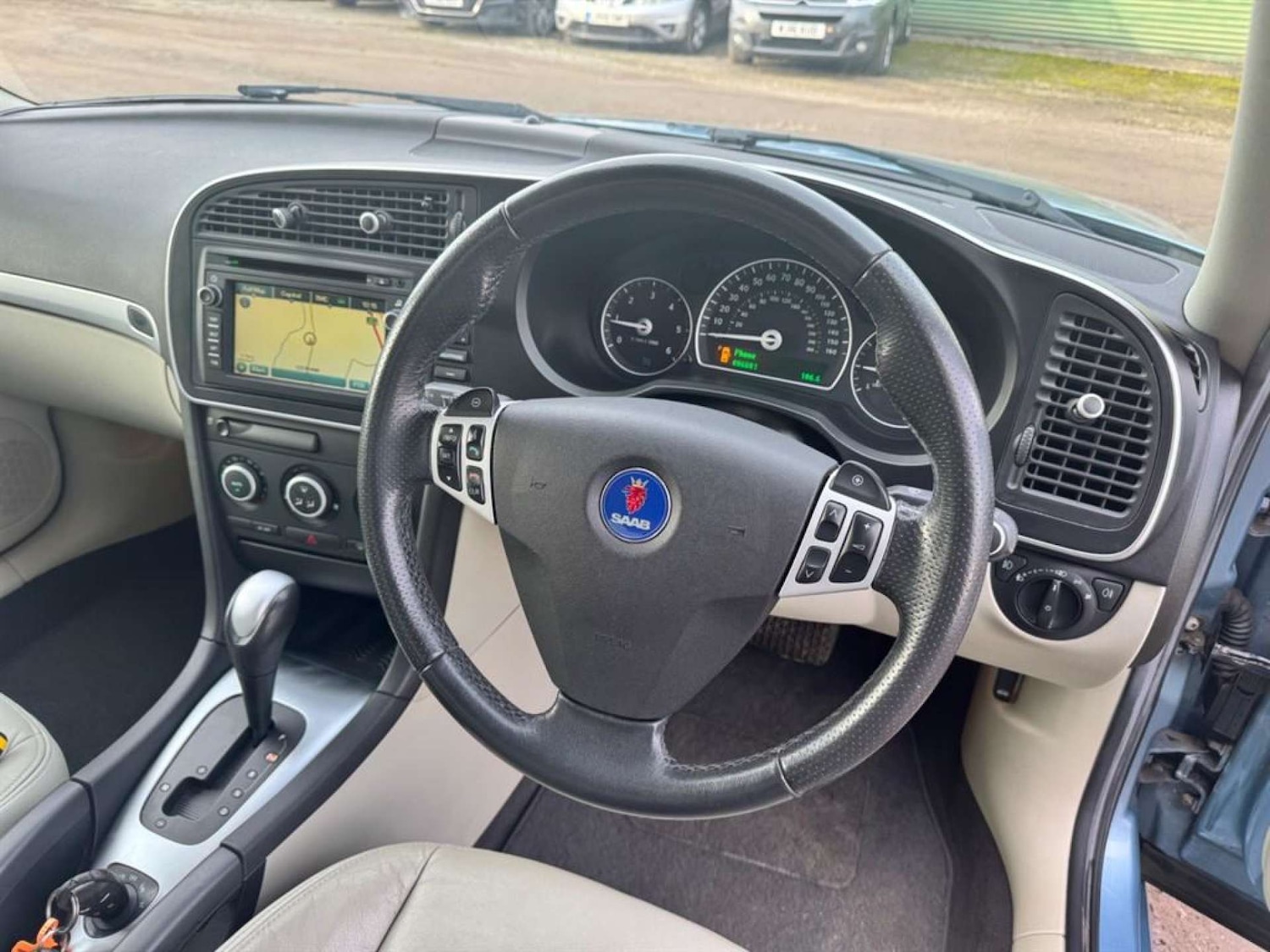 Used Saab 9-3 2009 for sale - 76476780: Photo 11