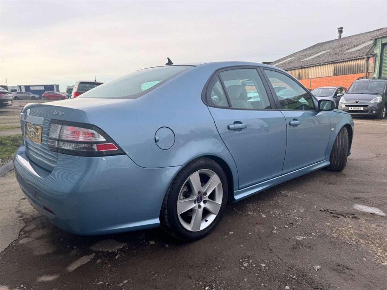 Used Saab 9-3 2009 for sale - 76476780: Photo 5