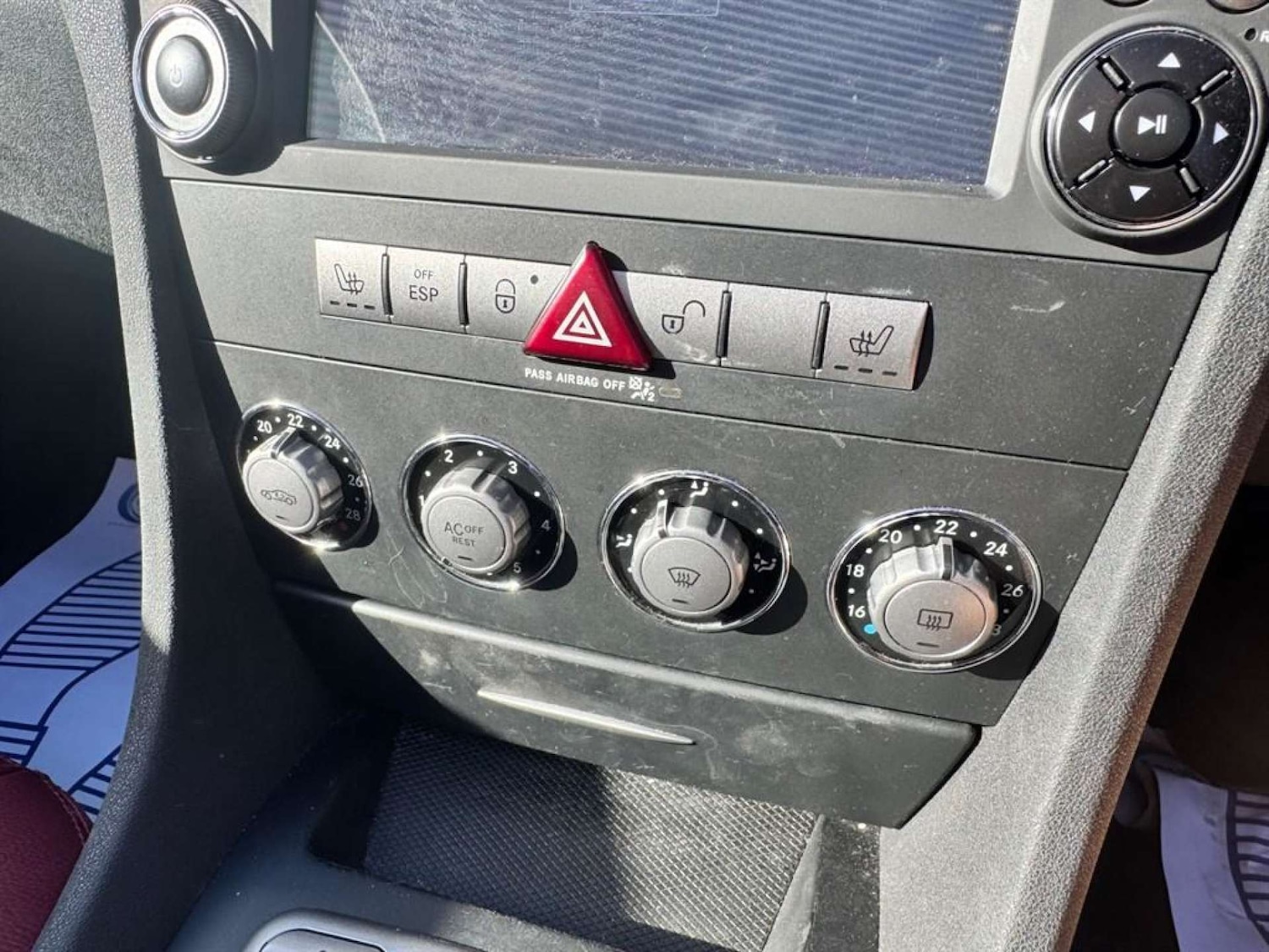 Used Mercedes-Benz SLK 2004 for sale - 76476781: Photo 13