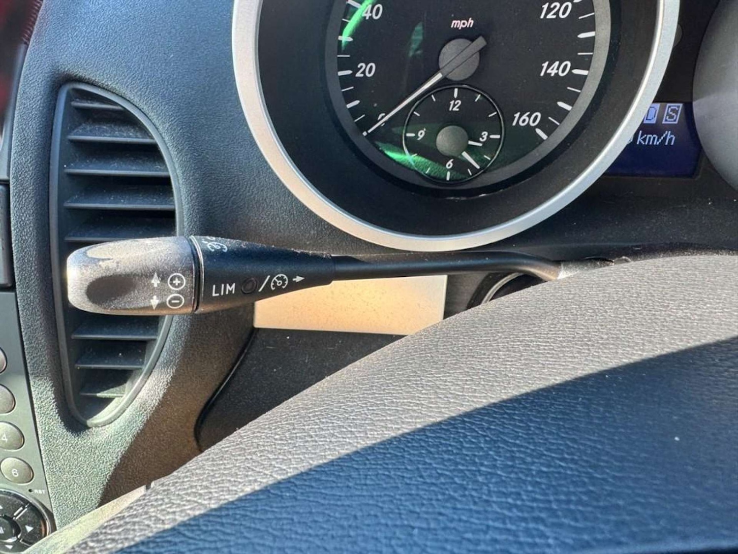 Used Mercedes-Benz SLK 2004 for sale - 76476781: Photo 16