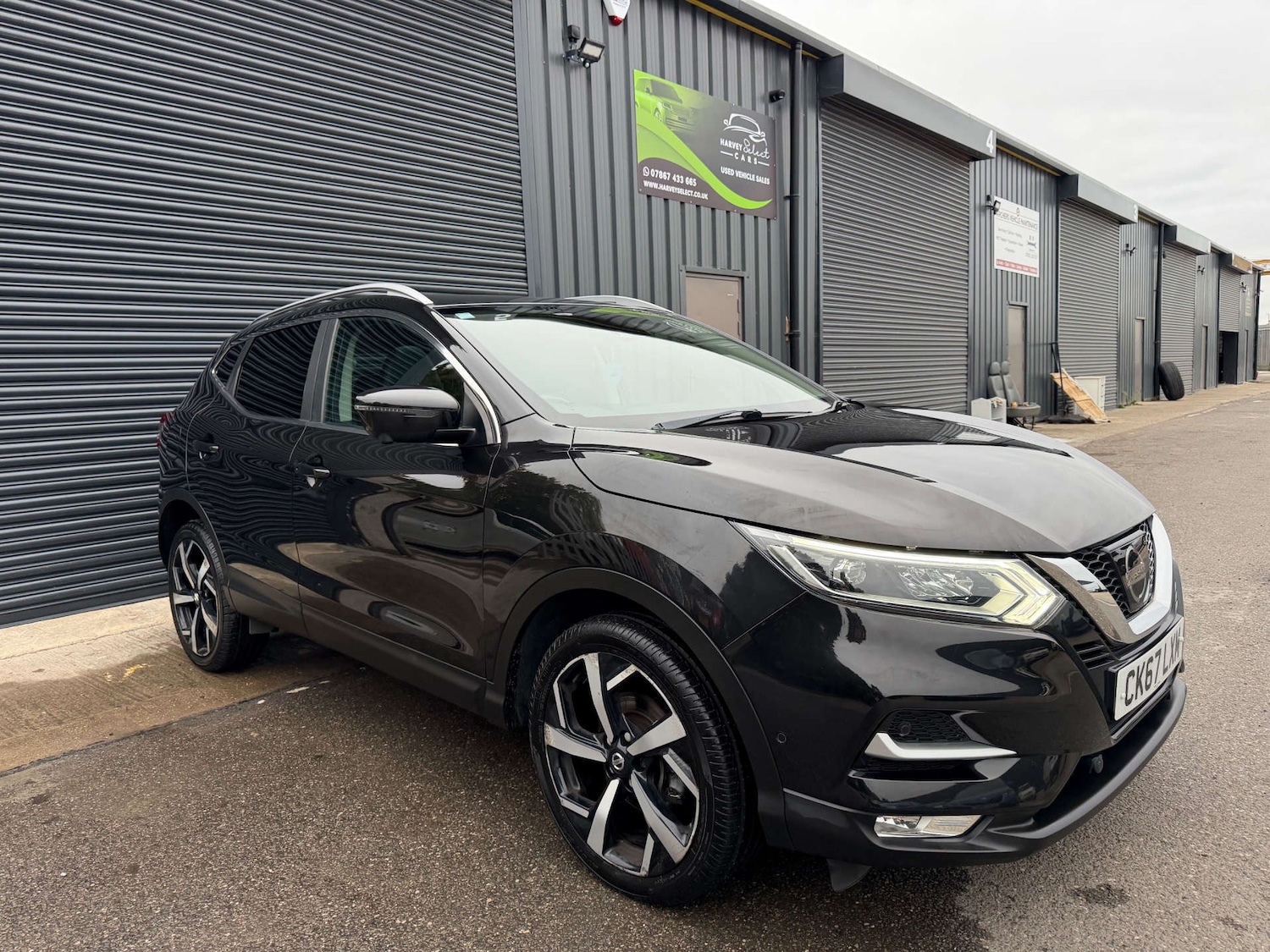 Used Nissan Qashqai 2017 for sale - 76476782: Photo 4
