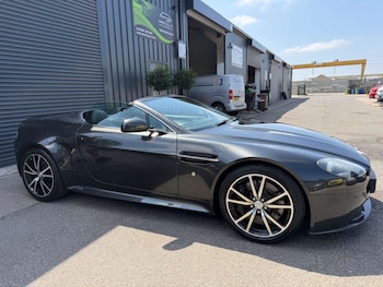 Used Aston Martin Vantage 2014 for sale - 79245573: Photo
