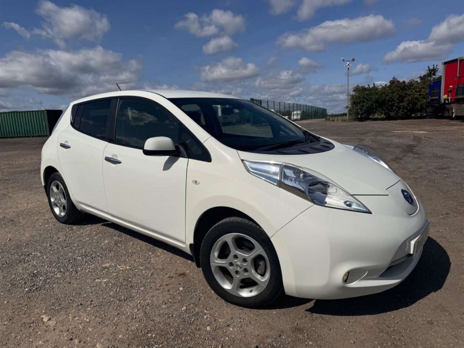 Used Nissan Leaf 2015 for sale - 76476768: Photo 3