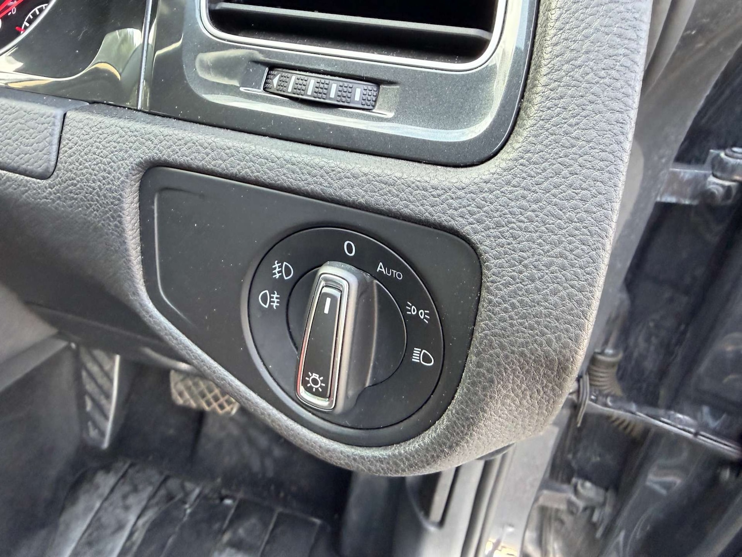 Used Volkswagen Golf 2019 for sale - 76476763: Photo 10