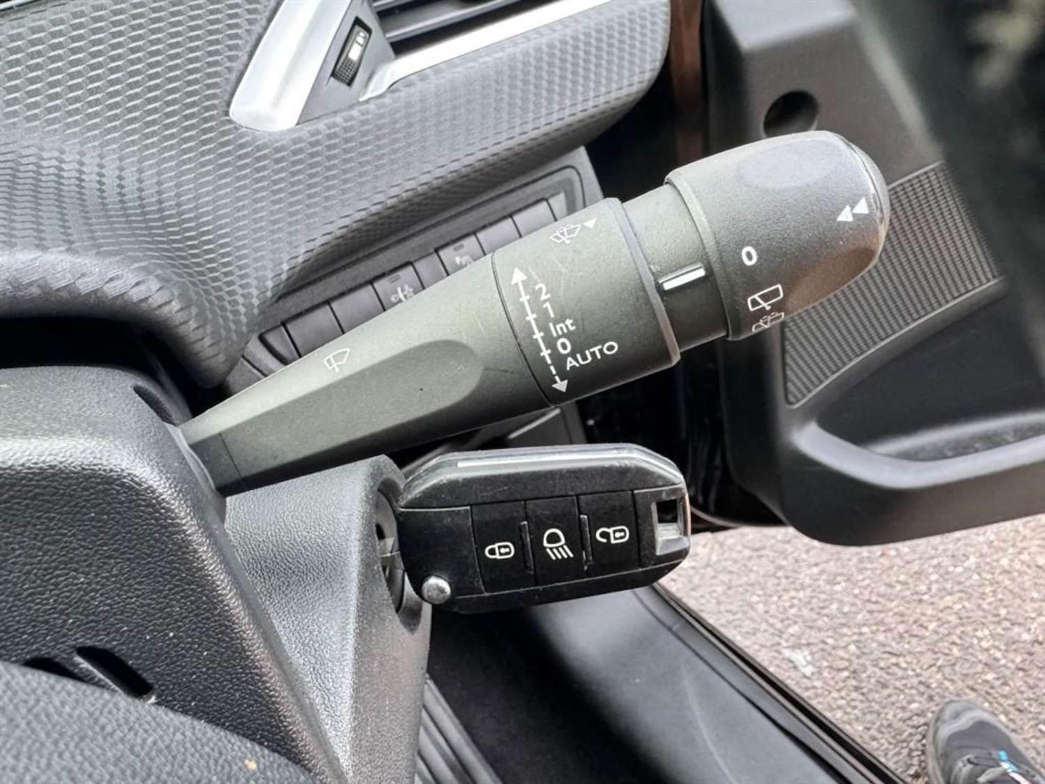 Used Peugeot 208 2018 for sale - 76476777: Photo 13