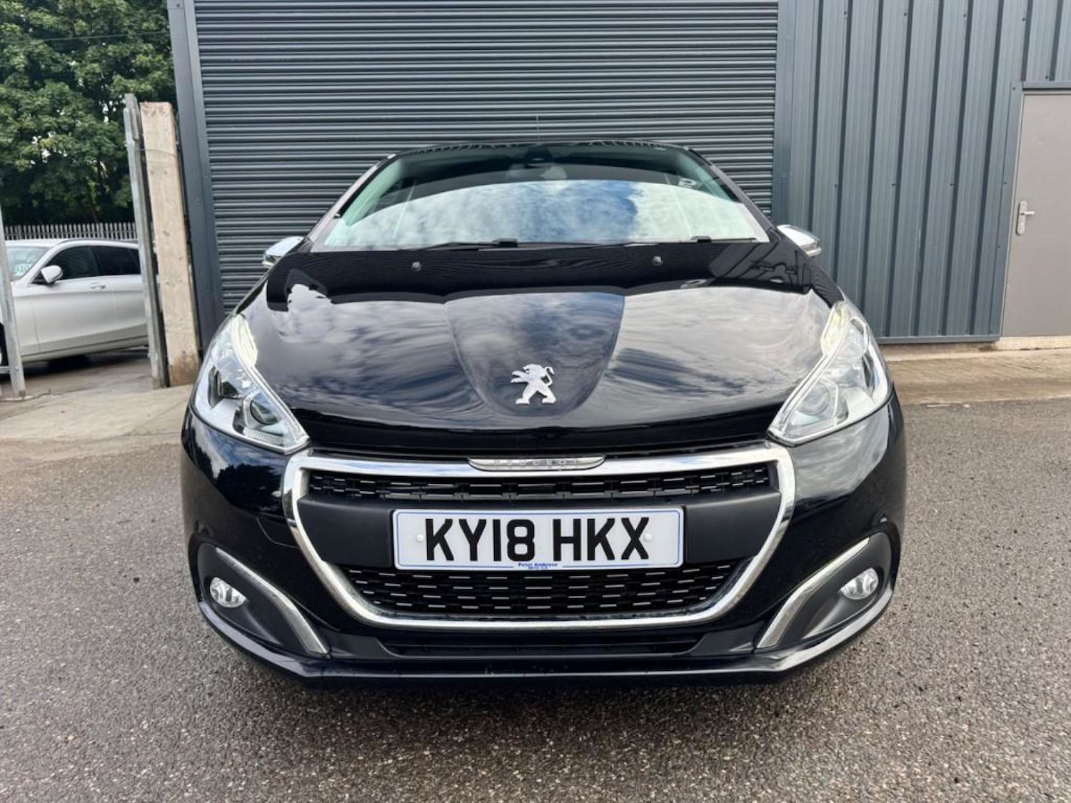 Used Peugeot 208 2018 for sale - 76476777: Photo 3