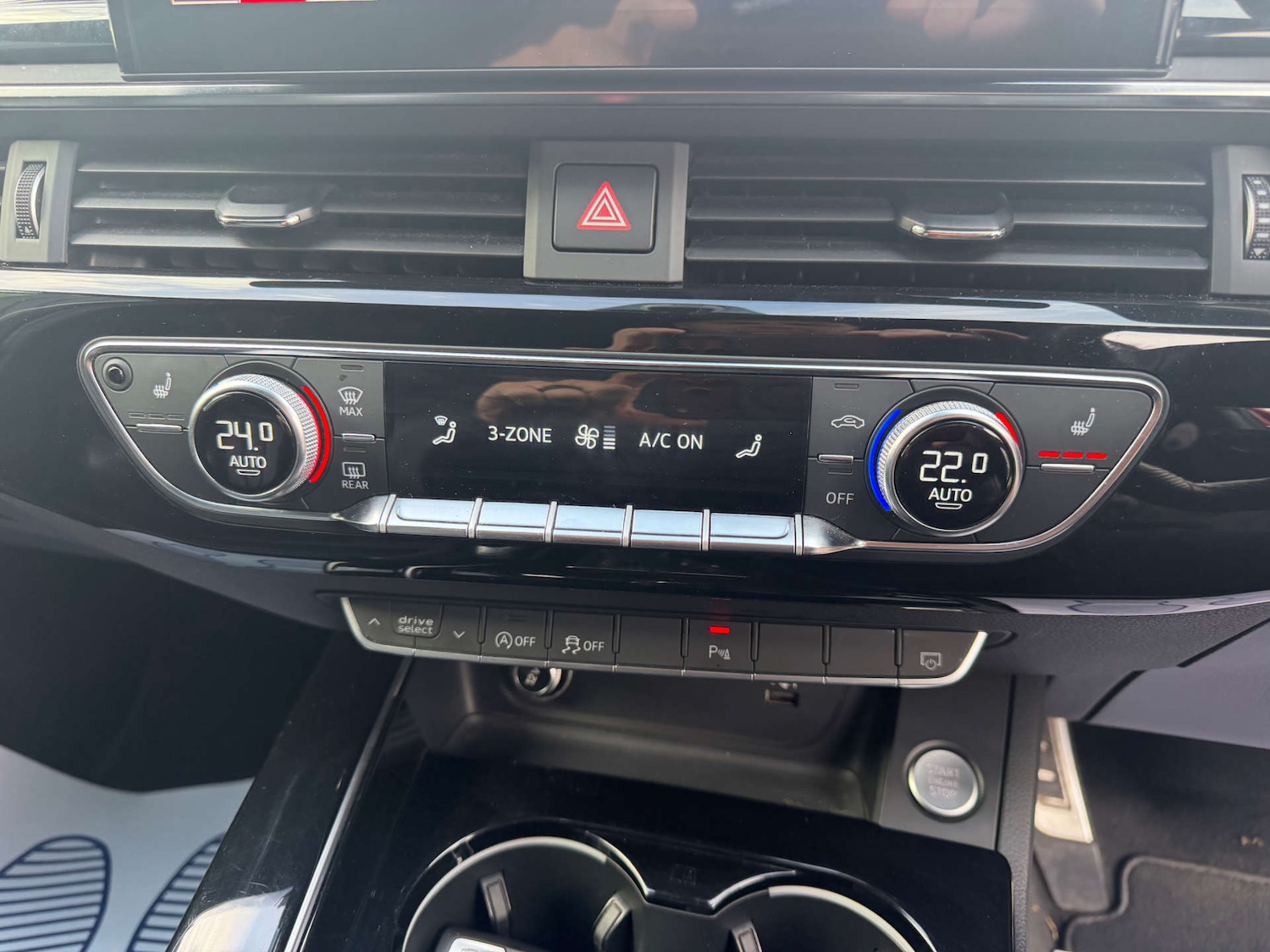 Used Audi A4 2020 for sale - 77877311: Photo 9