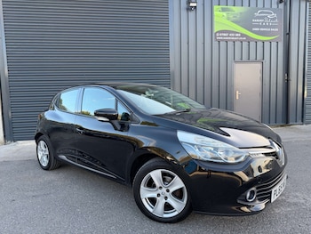 Used Renault Clio 2016 for sale - 76476775: Photo