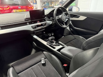 Used Audi A4 2023 for sale - 77301738: Photo