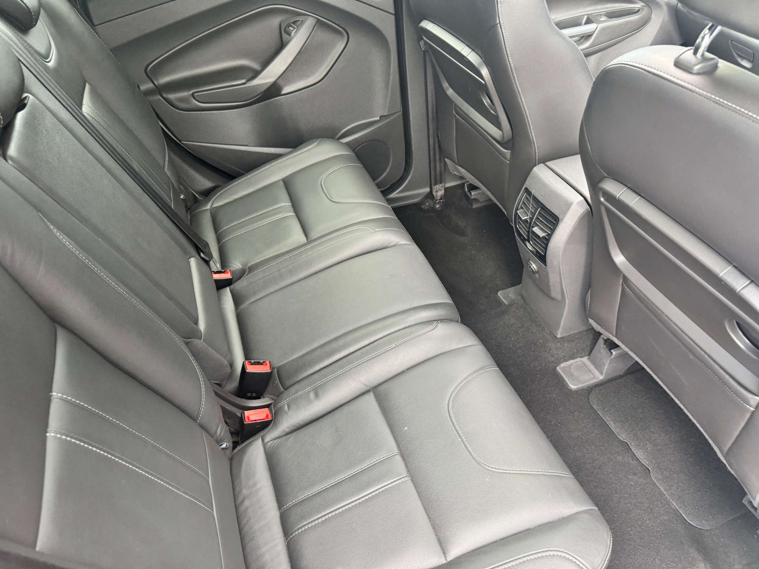 Used Ford Kuga 2014 for sale - 76476753: Photo 14