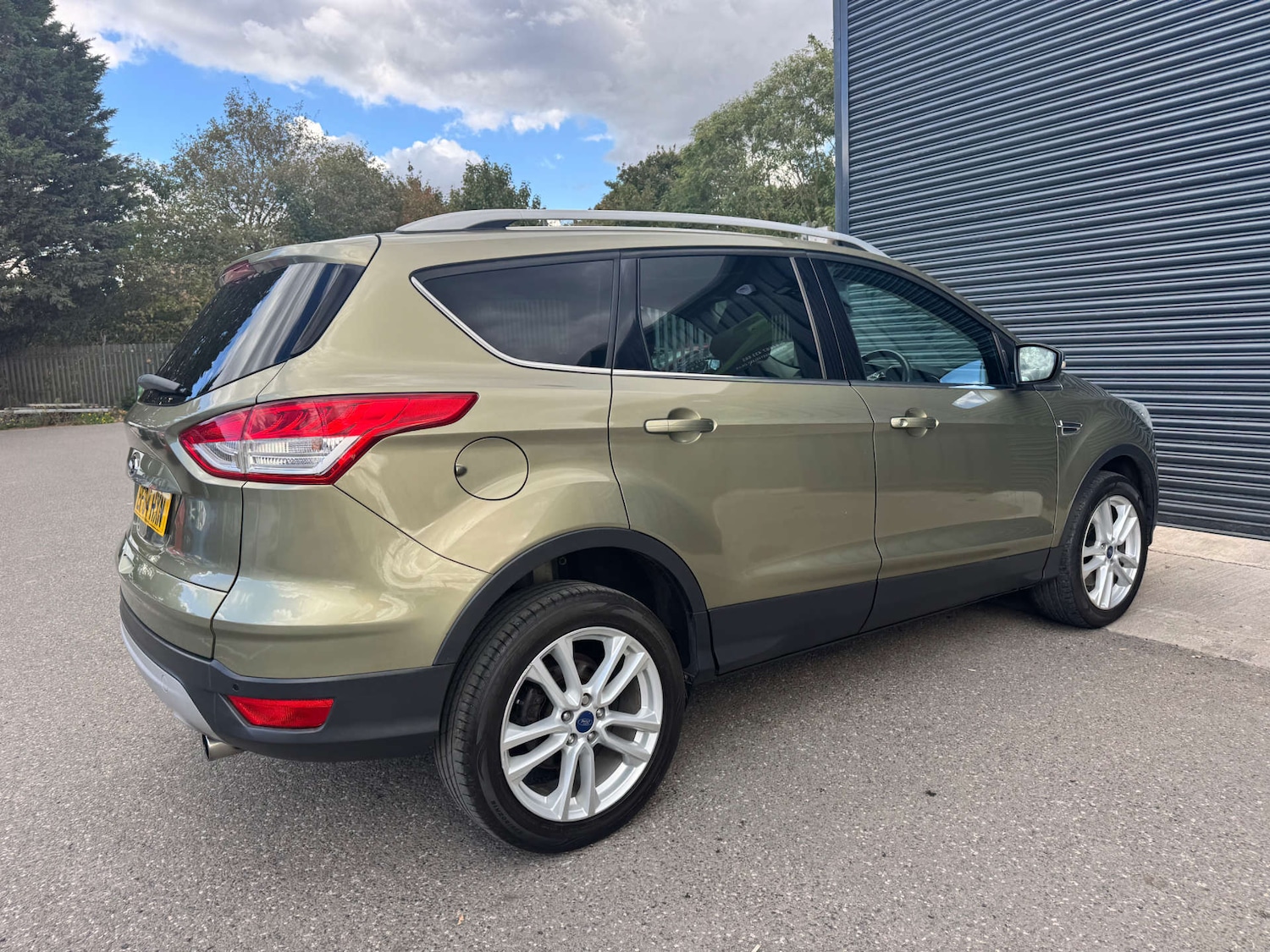 Used Ford Kuga 2014 for sale - 76476753: Photo 6