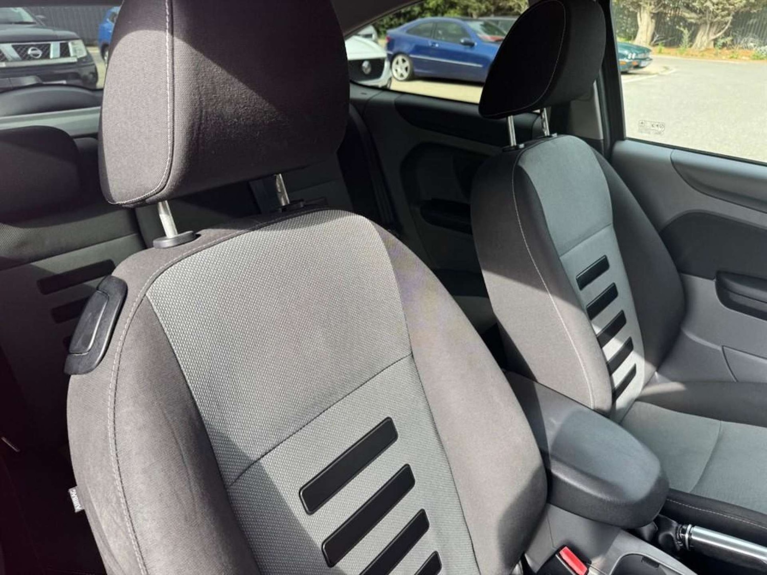 Used Ford Focus 2011 for sale - 76476755: Photo 12