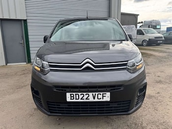 Used Citroen Berlingo 2022 for sale - 76476757: Photo