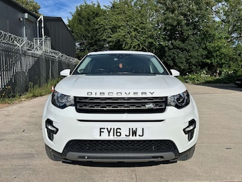 Used Land Rover Discovery Sport 2016 for sale - 78950837: Photo