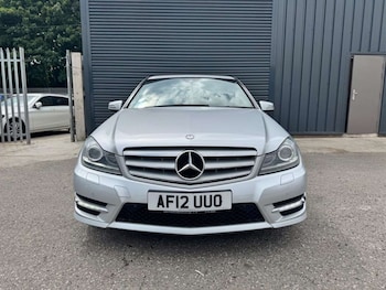 Used Mercedes-Benz C Class 2012 for sale - 76476760: Photo
