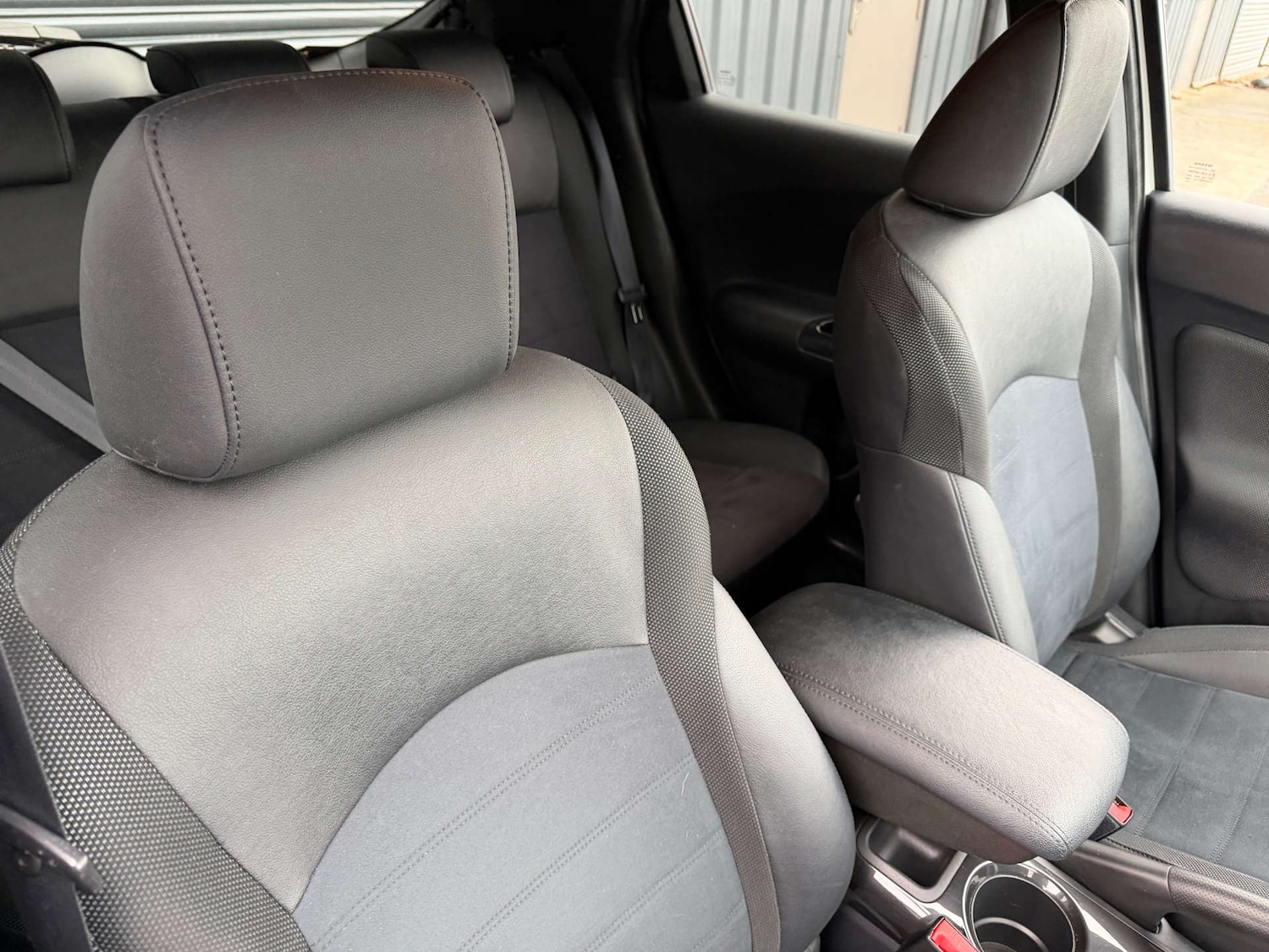 Used Nissan Juke 2017 for sale - 76520340: Photo 5